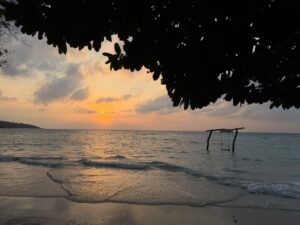 Bobby beach sunrise